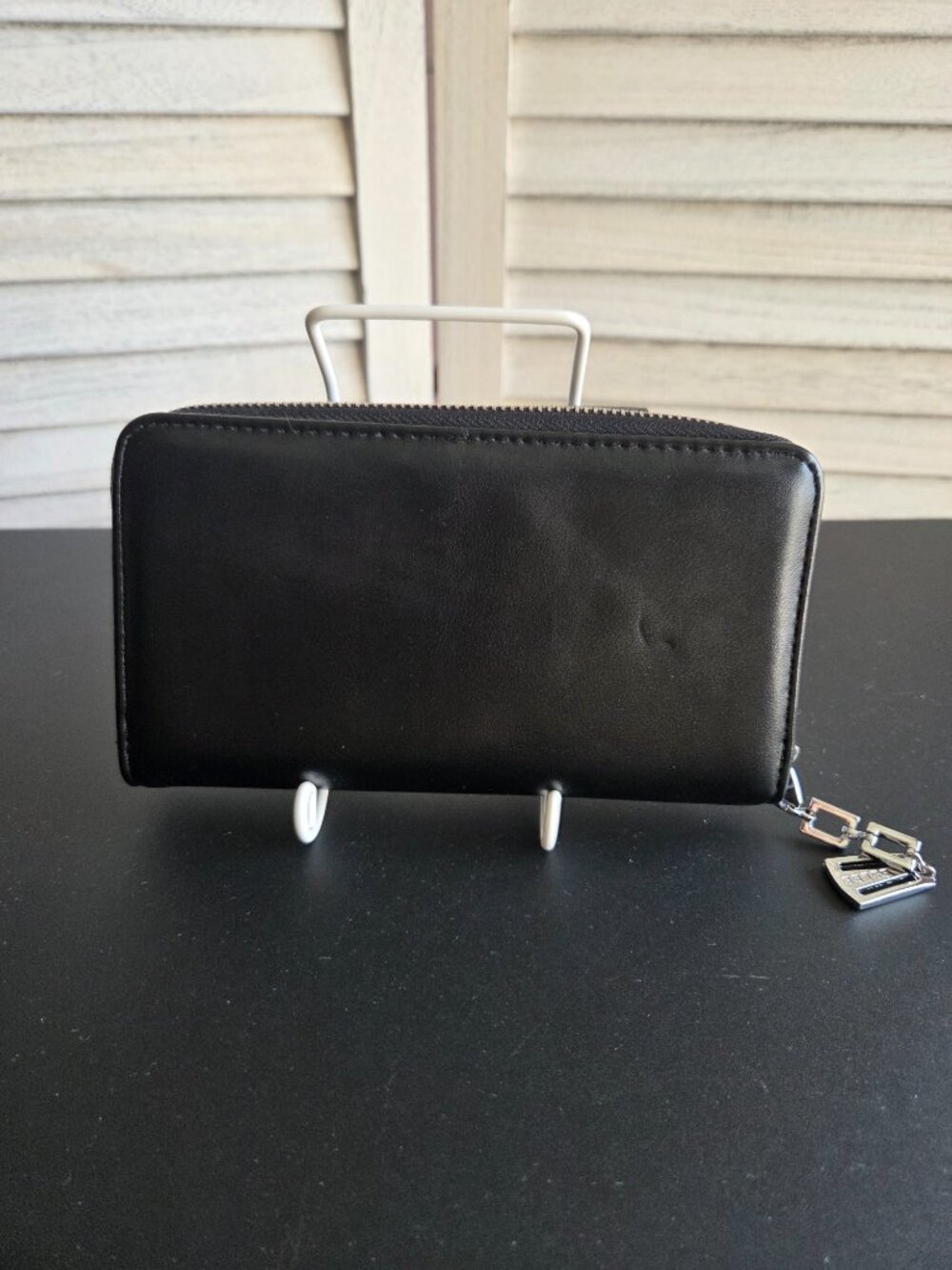 Wallet - Picture 2 of 6